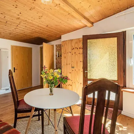 Hof Lewin Lantgård *